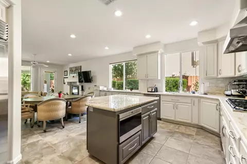 Kitchen - 5415 Rogers St, Davis, CA 95618 photo 5 of 6