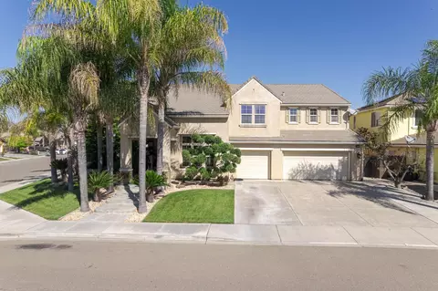 Exterior - 751 Banff Dr, Newman, CA 95360 photo 5 of 14