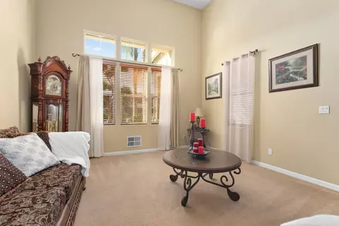 Living - 751 Banff Dr, Newman, CA 95360 photo 1 of 4