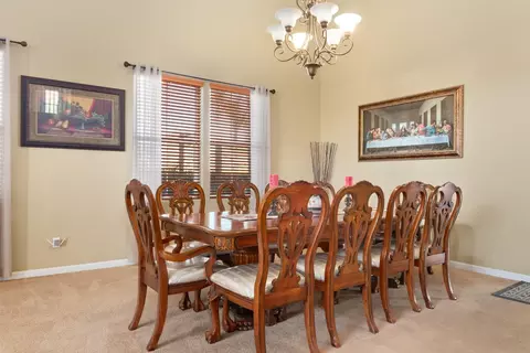 Dining - 751 Banff Dr, Newman, CA 95360 photo 2 of 2