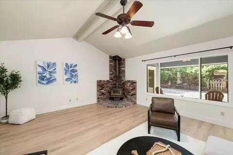 Living - 2971 Windsor Ct, Rescue, CA 95672 photo 6 of 9