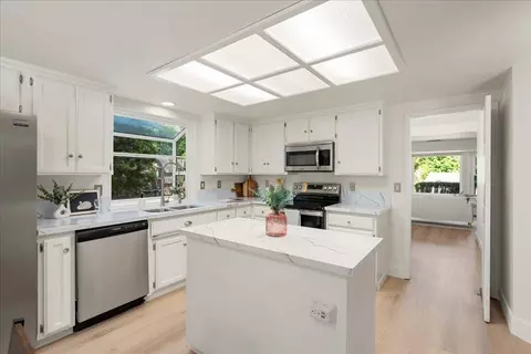 Kitchen - 2971 Windsor Ct, Rescue, CA 95672 photo 2 of 3