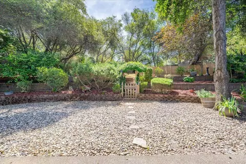 Exterior - 2971 Windsor Ct, Rescue, CA 95672 photo 20 of 29
