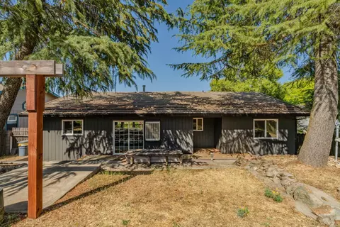 Exterior - 513 Perry St, Jackson, CA 95642 photo 8 of 12