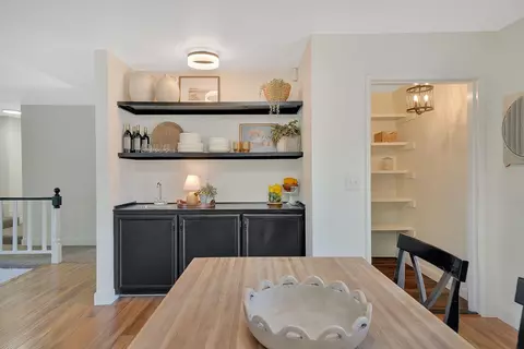 Dining - 513 Perry St, Jackson, CA 95642 photo 4 of 4