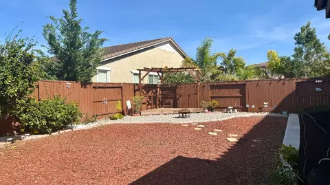 Exterior - 2767 Round Tree Way, Manteca, CA 95337 photo 9 of 13