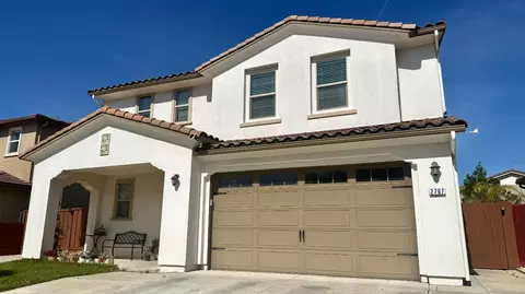 Exterior - 2767 Round Tree Way, Manteca, CA 95337 photo 2 of 13
