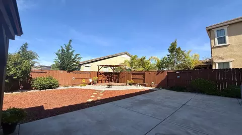 Exterior - 2767 Round Tree Way, Manteca, CA 95337 photo 5 of 13