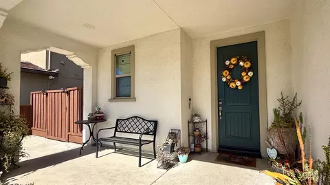 Exterior - 2767 Round Tree Way, Manteca, CA 95337 photo 4 of 13
