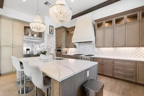 Kitchen - 1483 Centennial Dr, Lodi, CA 95242 photo 2 of 5