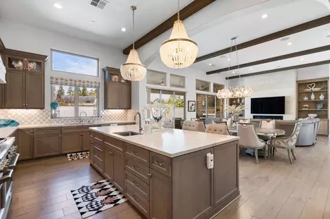 Kitchen - 1483 Centennial Dr, Lodi, CA 95242 photo 3 of 5