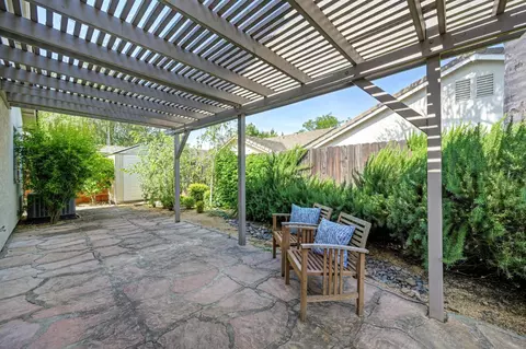 Exterior - 2343 Caravaggio Dr, Davis, CA 95618 photo 6 of 7