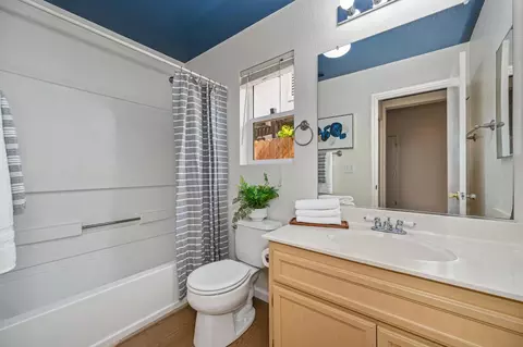 Bath - 2343 Caravaggio Dr, Davis, CA 95618 photo 1 of 2