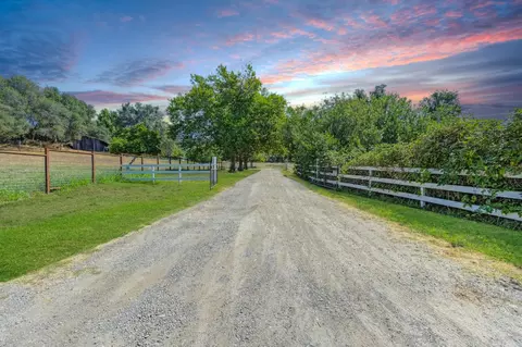 1200 Gold Hill Rd, Newcastle, CA 95658