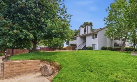 4839 Vir Mar St #2, Fair Oaks, CA 95628