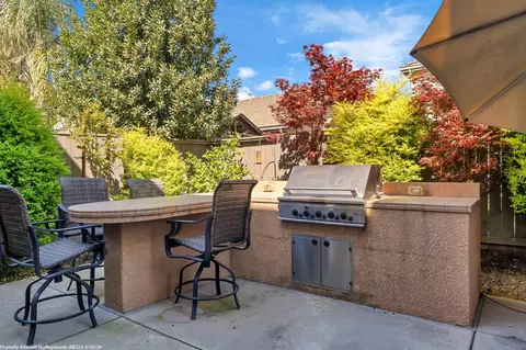 2075 Holt Dr, Lodi, CA 95242 photo 37