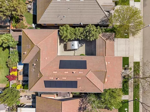 2075 Holt Dr, Lodi, CA 95242 photo 43