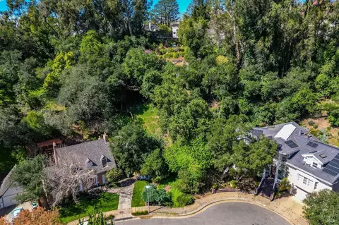22 Valant Pl, Piedmont, CA 94610