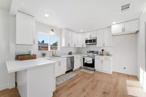430 Laurel Ave, Modesto, CA 95351 photo 15