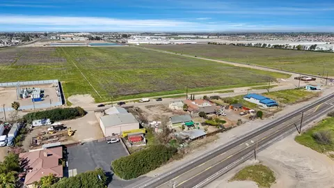 View/Area - 2222 Vierra Rd, Lathrop, CA 95330 photo 9 of 11