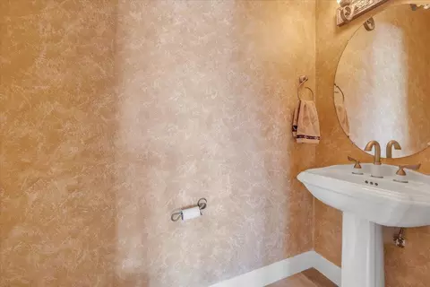 Bath - 78 Aphrodite, Copperopolis, CA 95228 photo 1 of 7