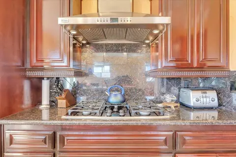 Kitchen - 78 Aphrodite, Copperopolis, CA 95228 photo 5 of 10