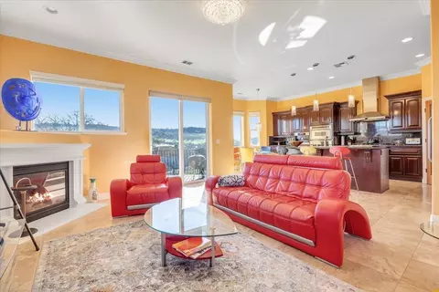 Living - 78 Aphrodite, Copperopolis, CA 95228 photo 4 of 6