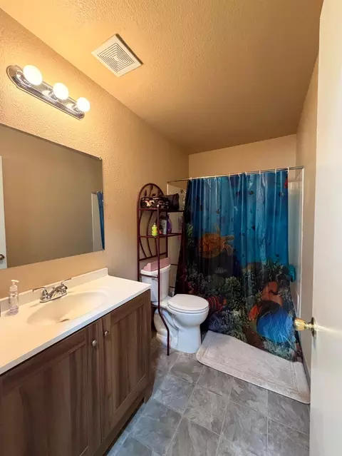 Bath - 1 Sunset Cir, Colfax, CA 95713 photo 2 of 6