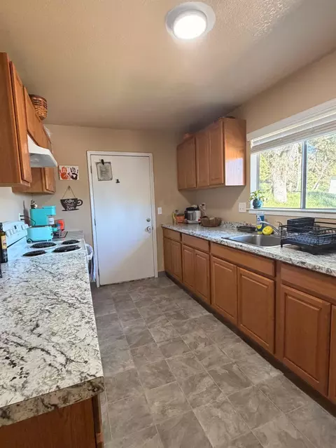 Kitchen - 1 Sunset Cir, Colfax, CA 95713 photo 2 of 7