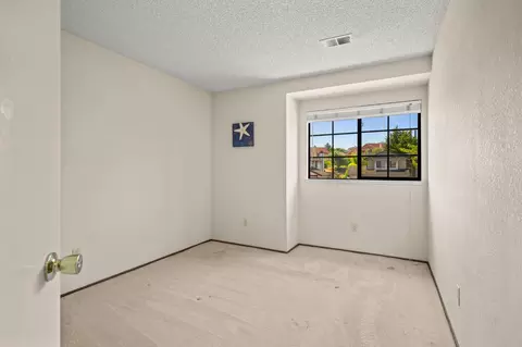 Bedroom - 106 Jasper Ct, Hercules, CA 94547 photo 4 of 5