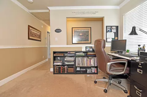 Entry Way - 1701 Sylvia Ct, Turlock, CA 95382 photo 5 of 6