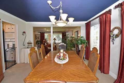 Dining - 1701 Sylvia Ct, Turlock, CA 95382 photo 2 of 5