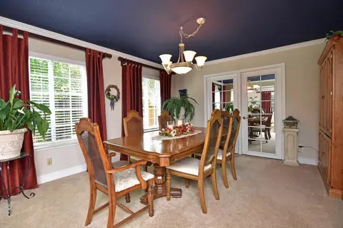 Dining - 1701 Sylvia Ct, Turlock, CA 95382 photo 1 of 5