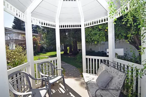 Exterior - 1701 Sylvia Ct, Turlock, CA 95382 photo 23 of 27