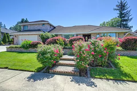 1872 Ridgeview Dr, Roseville, CA 95661