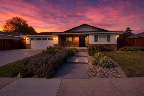 1029 Ventura Dr, Modesto, CA 95350