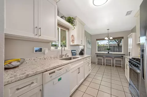 Kitchen - 7133 Grenola Way, Citrus Heights, CA 95621 photo 1 of 4