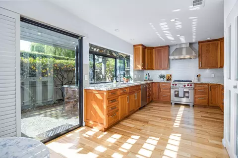 Kitchen - 413 E Ranch Rd, Sacramento, CA 95825 photo 1 of 5