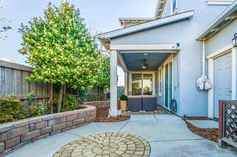 Exterior - 1821 Cannery Loop, Davis, CA 95616 photo 6 of 10