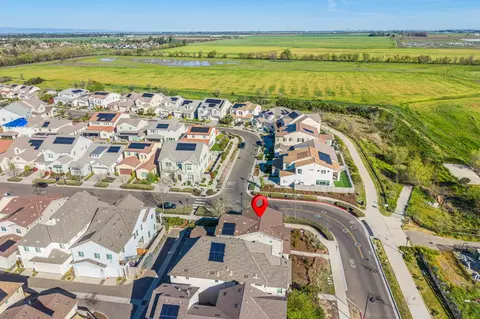 View/Area - 1821 Cannery Loop, Davis, CA 95616 photo 4 of 11