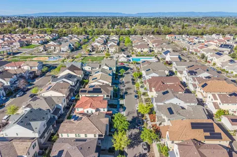 View/Area - 1821 Cannery Loop, Davis, CA 95616 photo 5 of 11