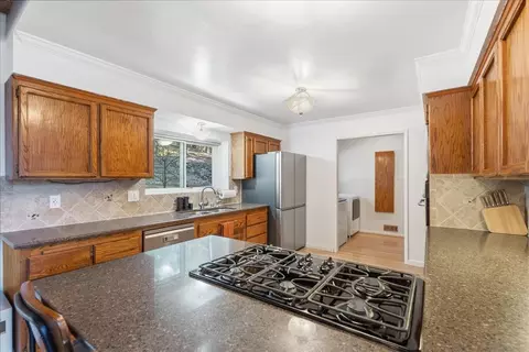 Kitchen - 5621 Saw Mill Rd, Placerville, CA 95667 photo 5 of 5