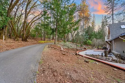 Exterior - 5621 Saw Mill Rd, Placerville, CA 95667 photo 12 of 37