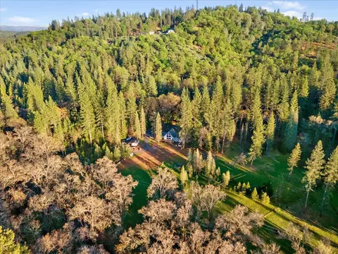 View/Area - 5621 Saw Mill Rd, Placerville, CA 95667 photo 4 of 5