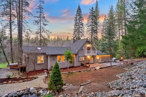 Exterior - 5621 Saw Mill Rd, Placerville, CA 95667 photo 9 of 37