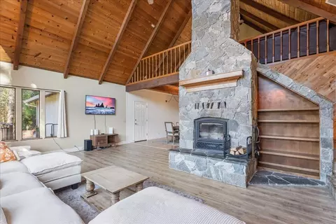Living - 5621 Saw Mill Rd, Placerville, CA 95667 photo 2 of 3
