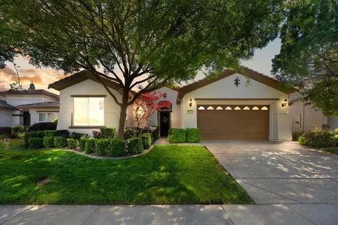 2294 Langtree Dr, Roseville, CA 95747