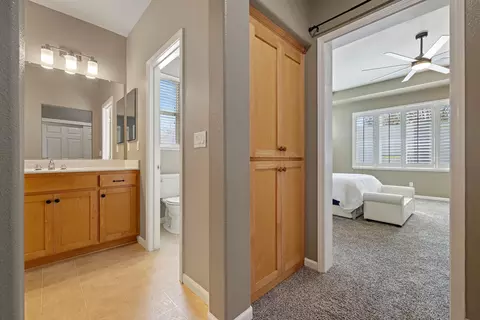 Entry Way - 2771 Amatchi Ct, Tracy, CA 95304 photo 10 of 13