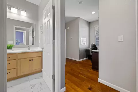 Entry Way - 2771 Amatchi Ct, Tracy, CA 95304 photo 13 of 13