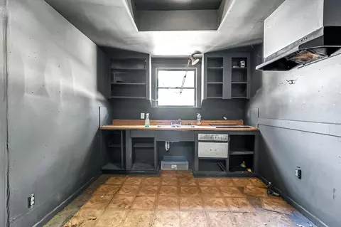 Kitchen - 760 Sunnyside Ave, Clovis, CA 93611 photo 1 of 3